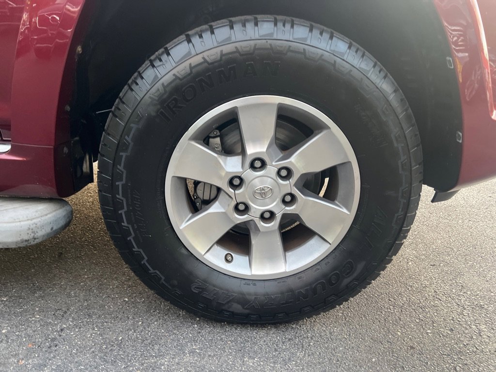 Used 2011 Toyota 4Runner SR5 image 37