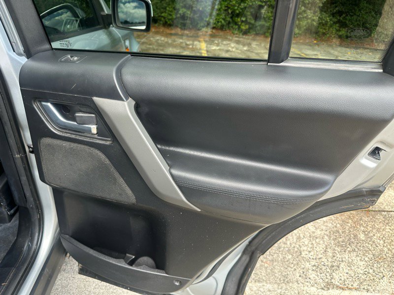 Used 2008 Land Rover LR2 SE image 18