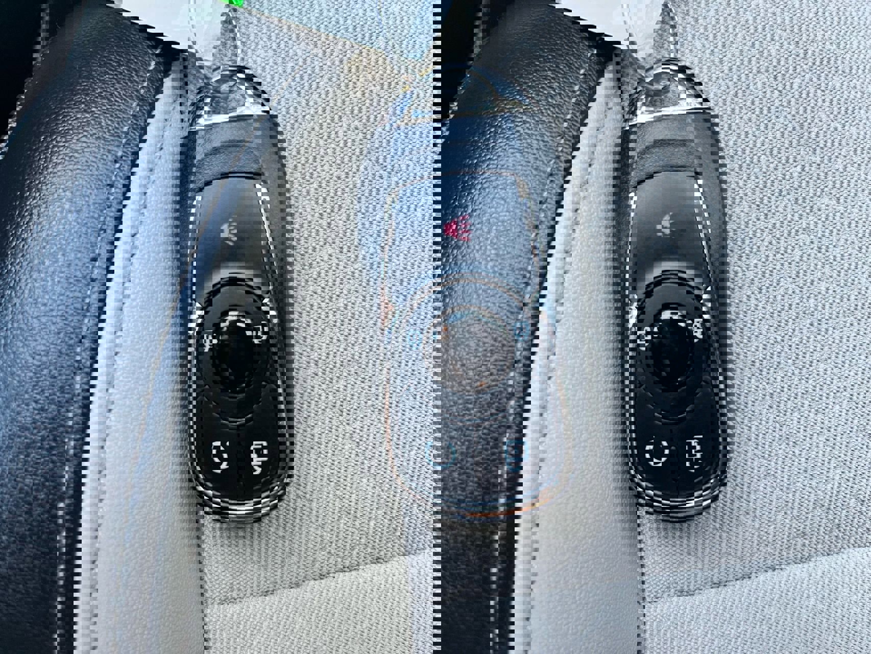 Used 2020 Buick Encore Preferred image 31