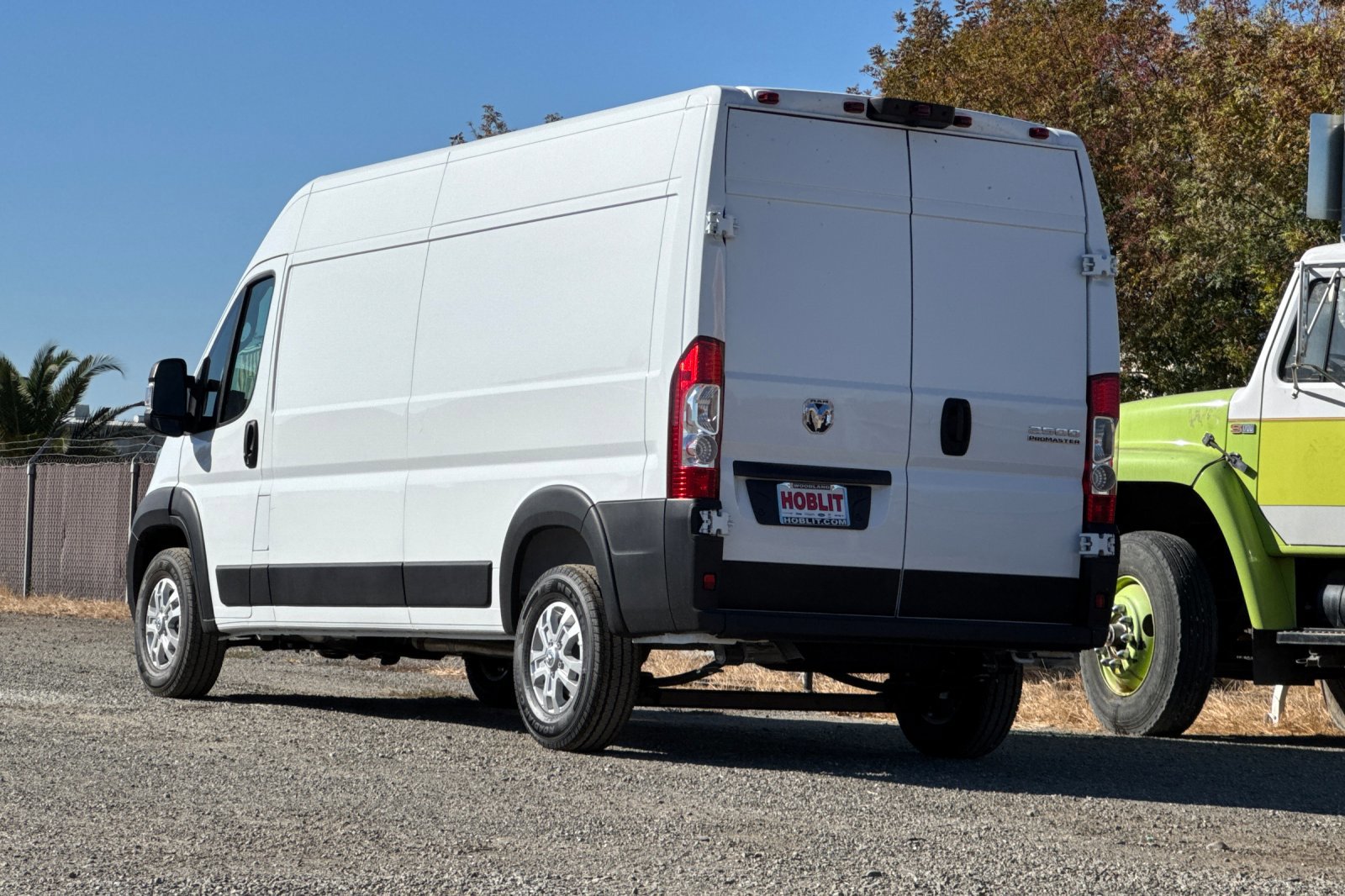 New 2026 RAM ProMaster 2500 w/ Quick Order Package 22G SLT image 5