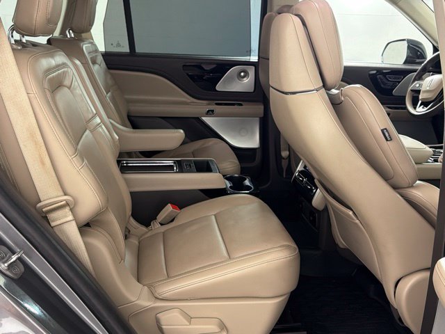 Used 2023 Lincoln Aviator Reserve w/ Equipment Group 201A AWD/4WD image 31