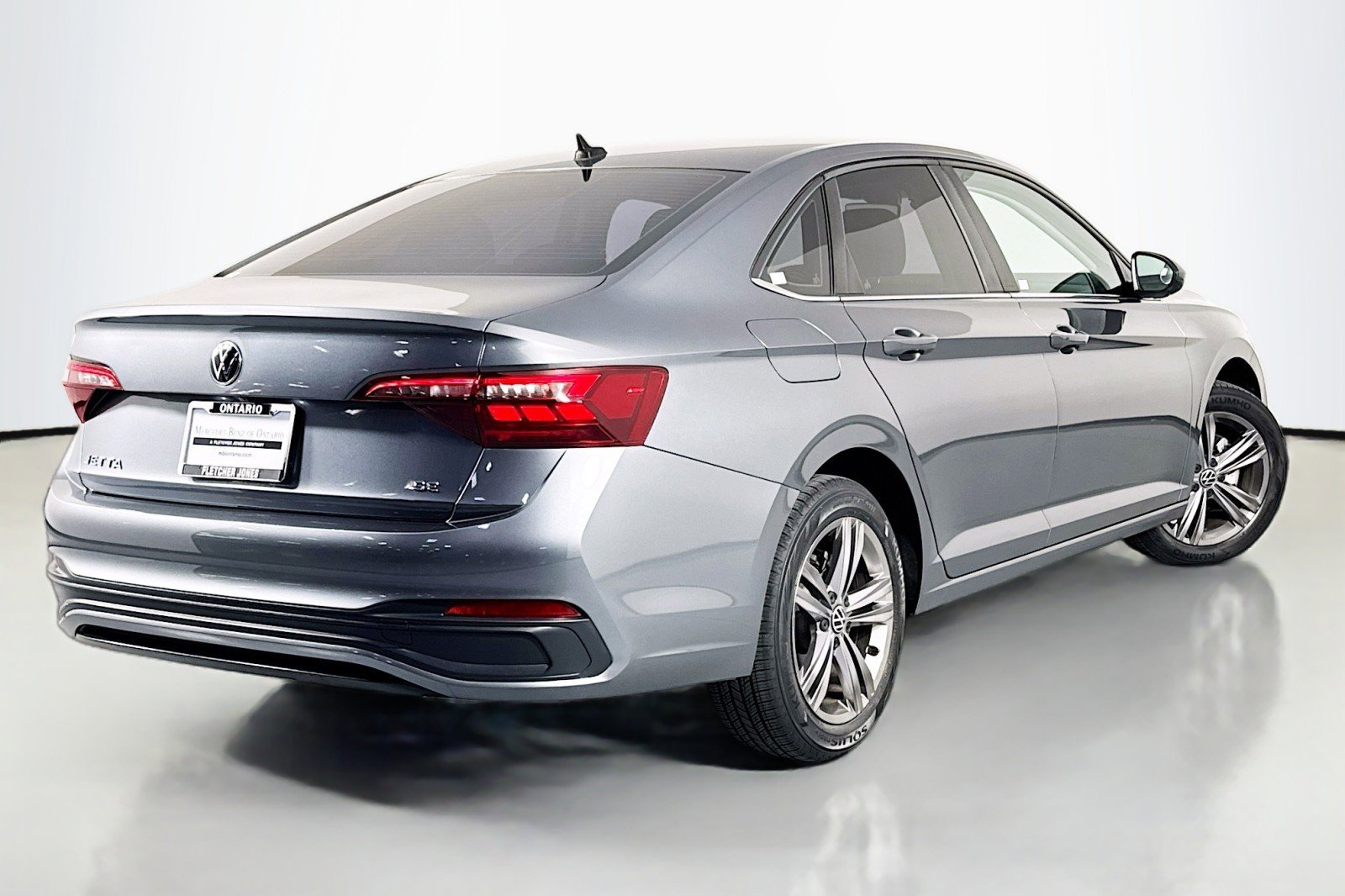 Used 2022 Volkswagen Jetta SE image 11