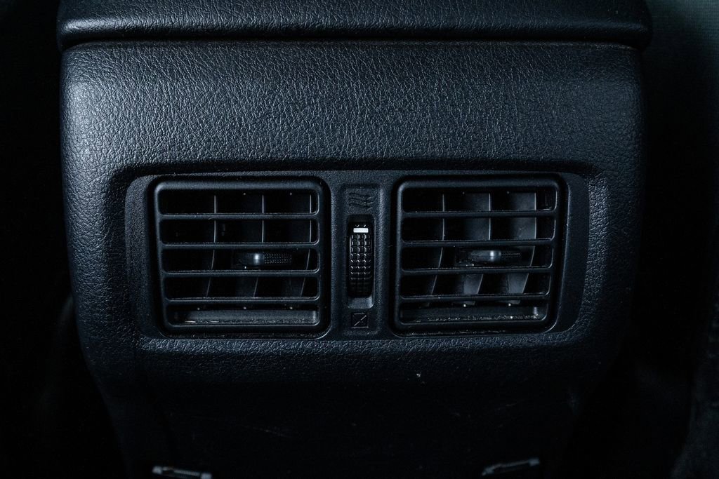 Used 2018 Toyota 4Runner SR5 image 34