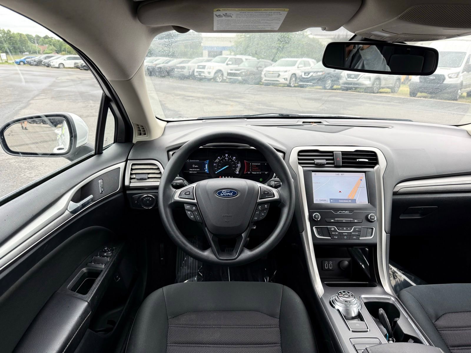 Used 2019 Ford Fusion SE FWD image 23