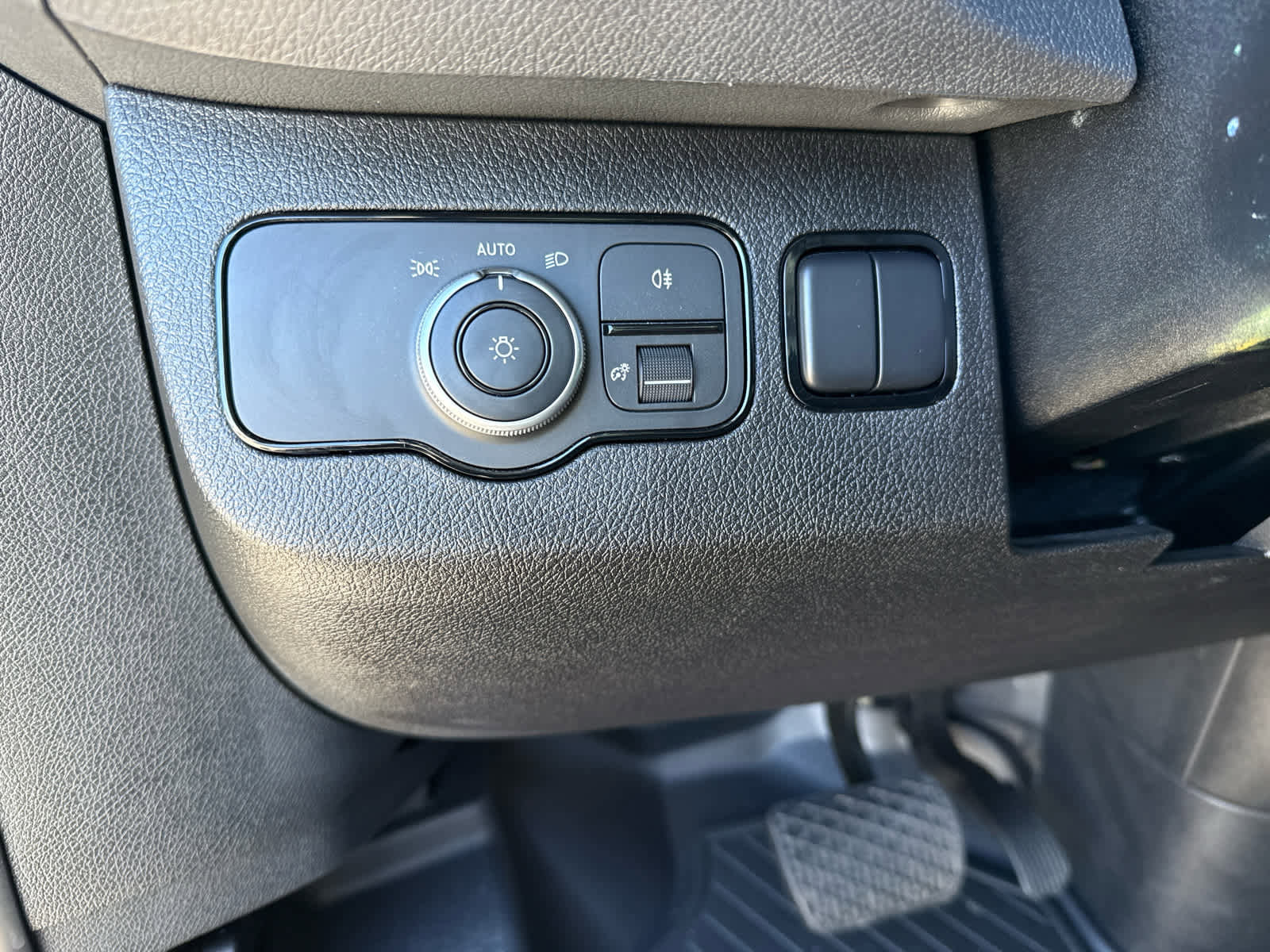 Used 2024 Mercedes-Benz Sprinter 2500 image 22