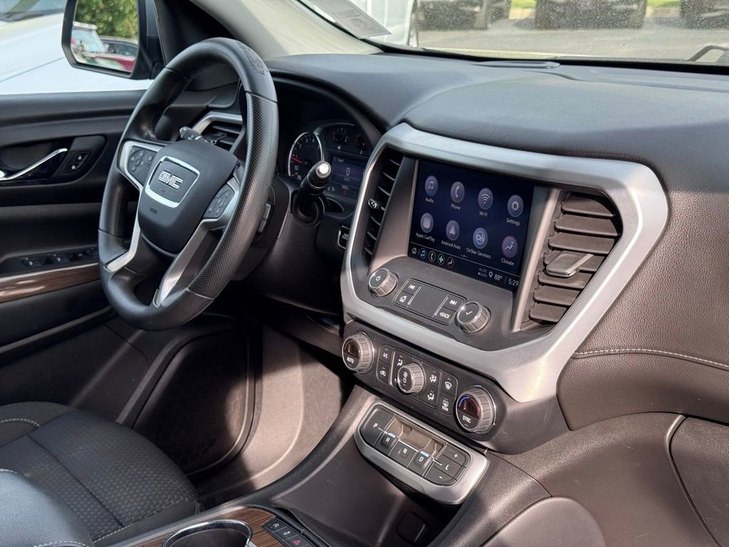 Used 2022 GMC Acadia SLE FWD image 5