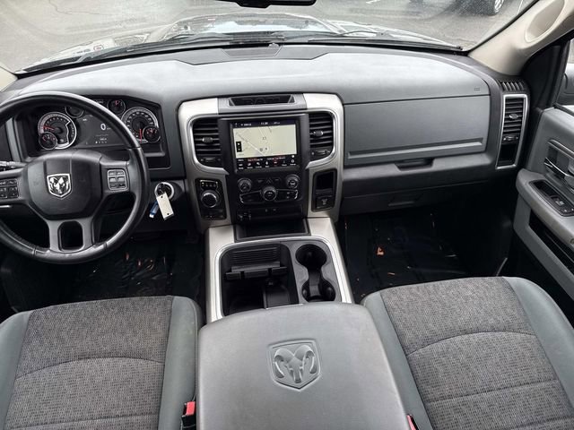 Used 2018 RAM 1500 SLT AWD/4WD image 26