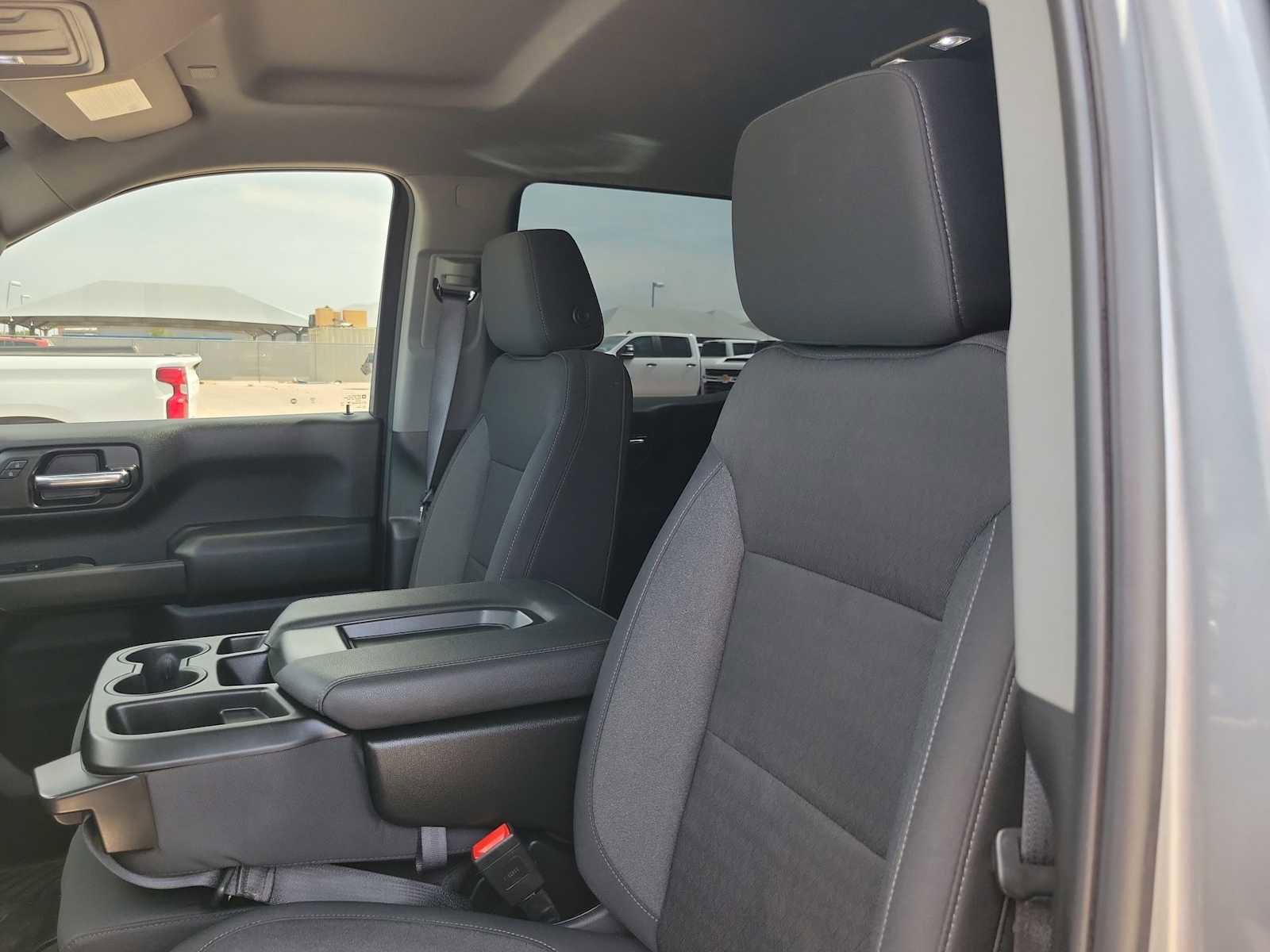 Used 2024 Chevrolet Silverado 1500 Custom w/ LPO, Dark Essentials Package RWD image 15