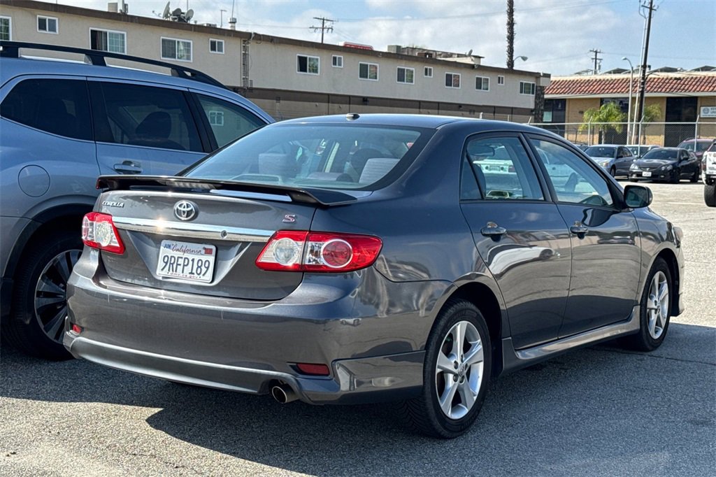 Used 2012 Toyota Corolla S image 3