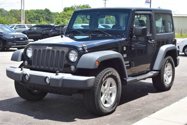 Used 2016 Jeep Wrangler Sport AWD/4WD image 12