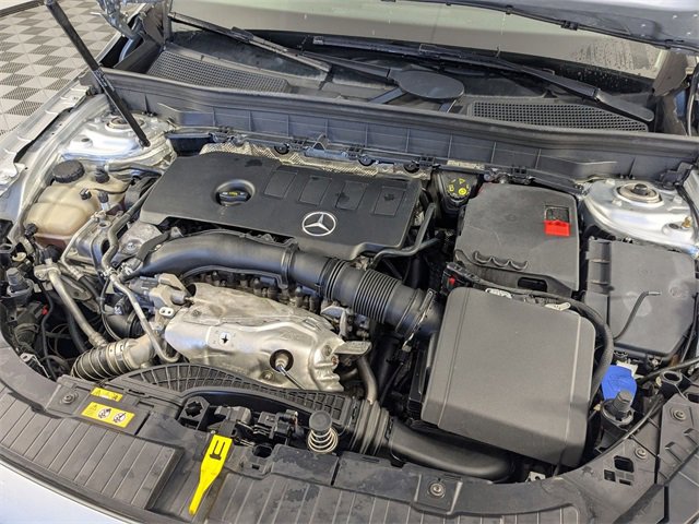 Used 2020 Mercedes-Benz GLB 250 4MATIC image 36