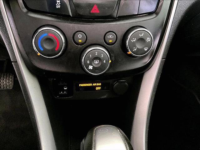 Used 2022 Chevrolet Trax LT AWD/4WD image 24