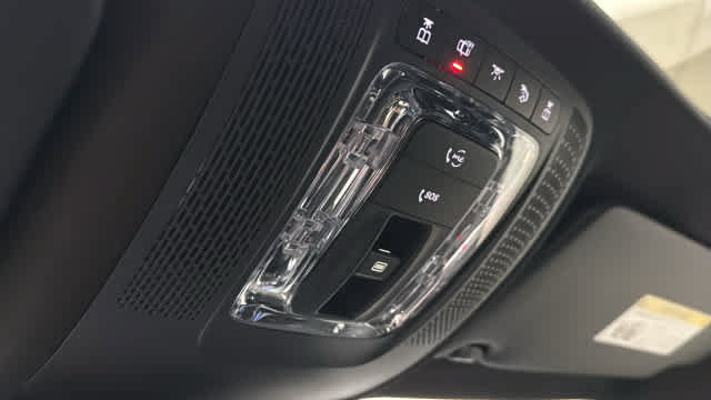 Certified 2026 Mercedes-Benz GLB 250 4MATIC image 26