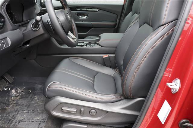 New 2025 Honda Pilot TrailSport image 11