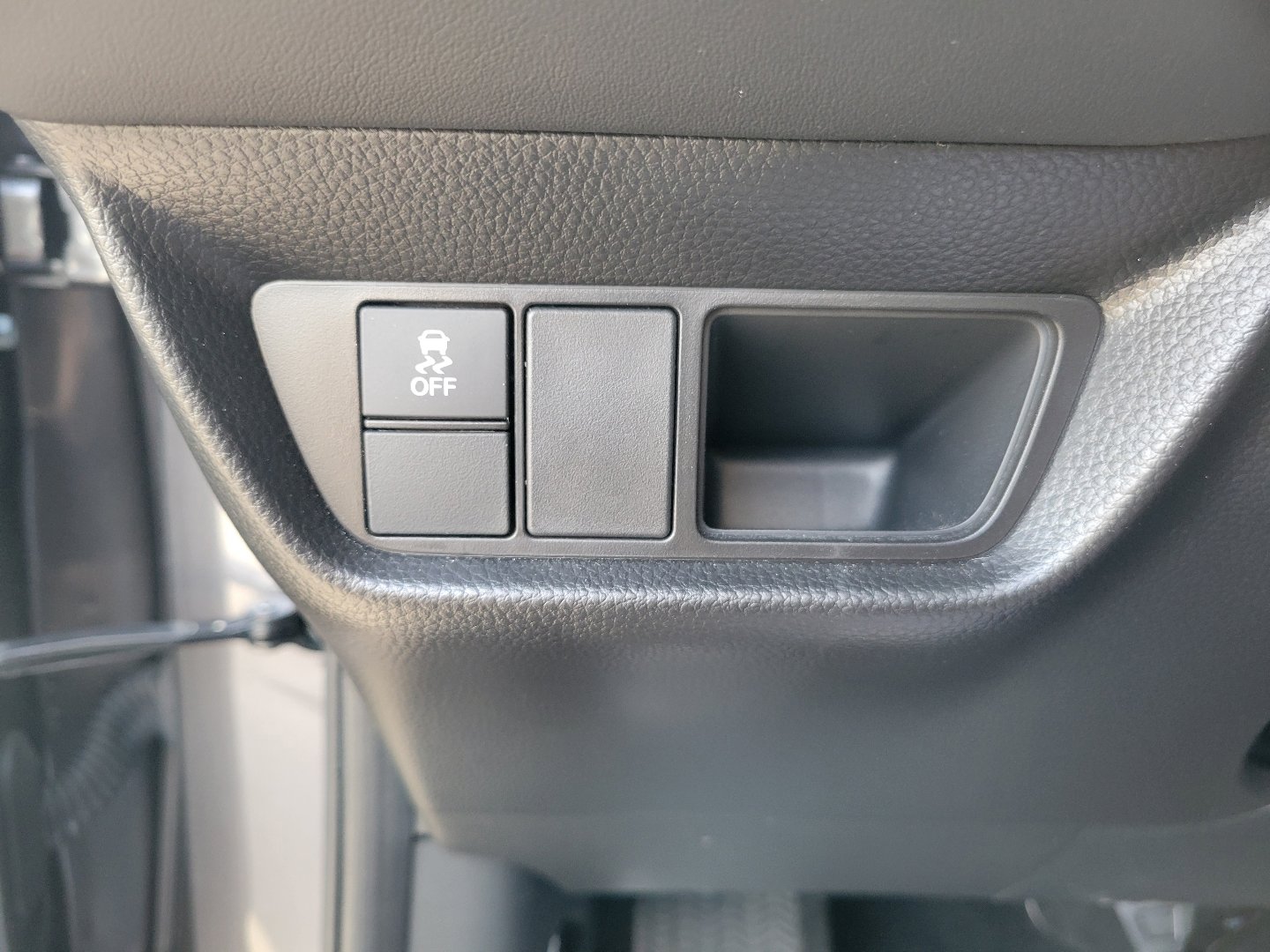 Certified 2025 Honda HR-V LX image 20