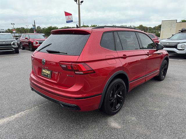 Certified 2024 Volkswagen Tiguan SE R-Line AWD/4WD image 5