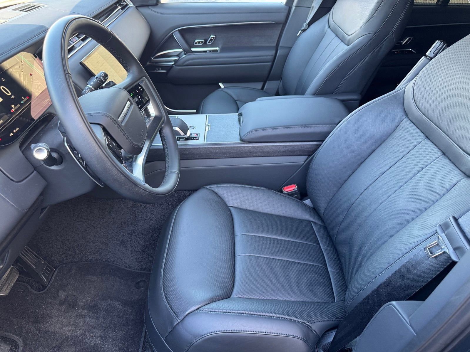 New 2026 Land Rover Range Rover SE AWD/4WD image 9