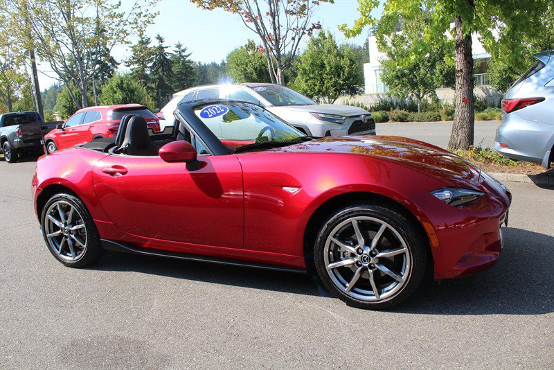 Used 2022 MAZDA MX-5 Miata Grand Touring RWD image 11