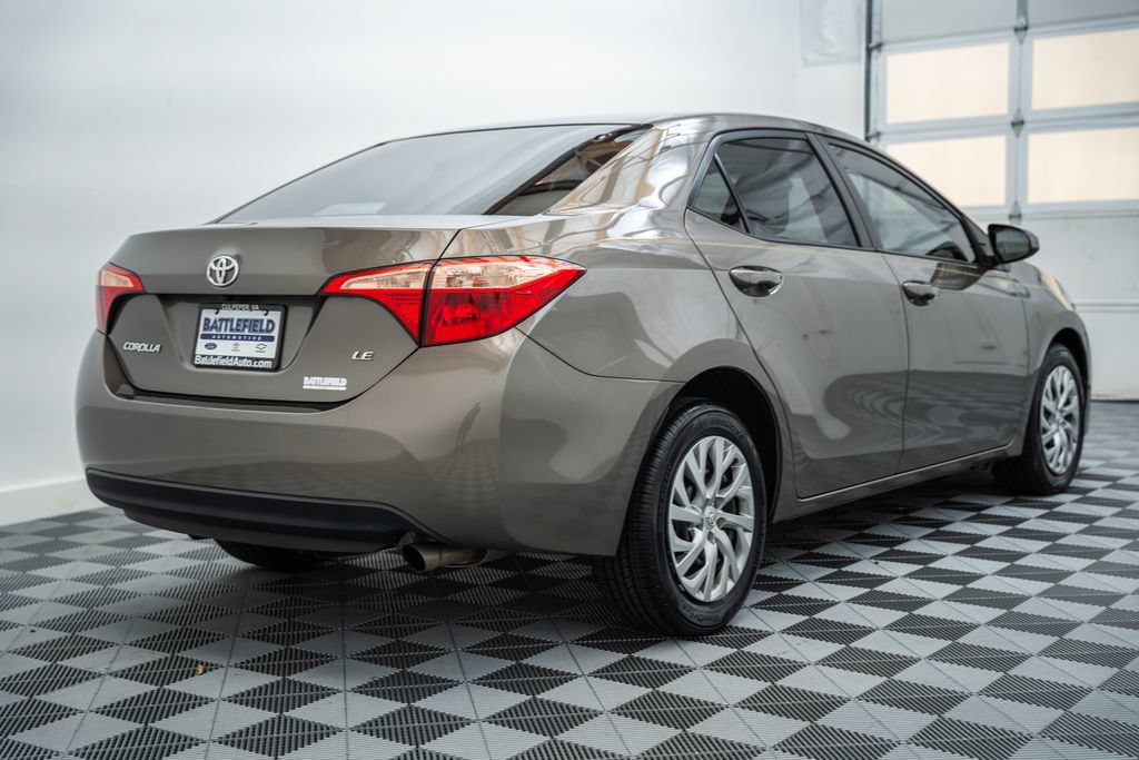 Used 2019 Toyota Corolla LE FWD image 7
