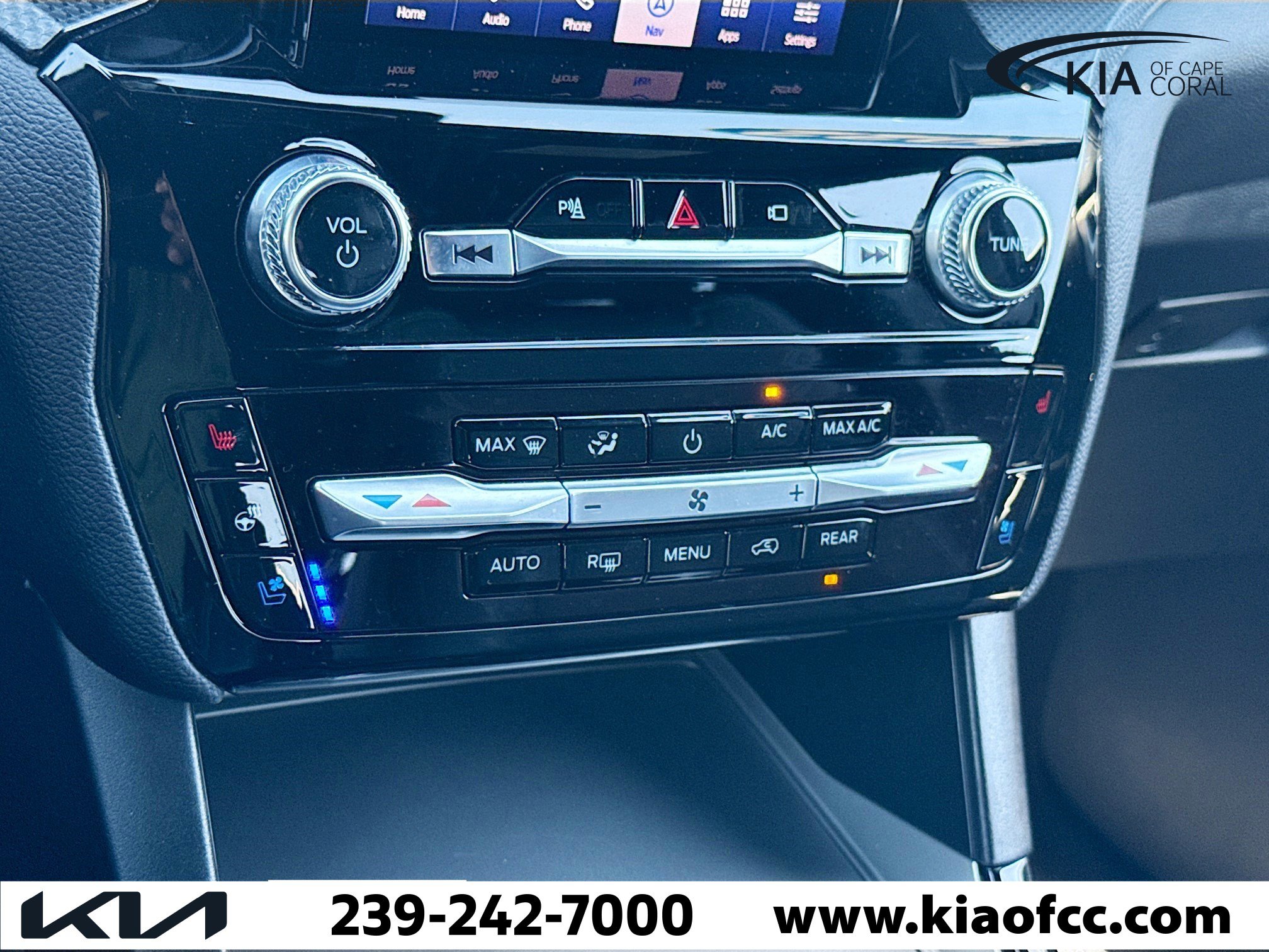 Used 2022 Ford Explorer ST w/ Equipment Group 401A image 32