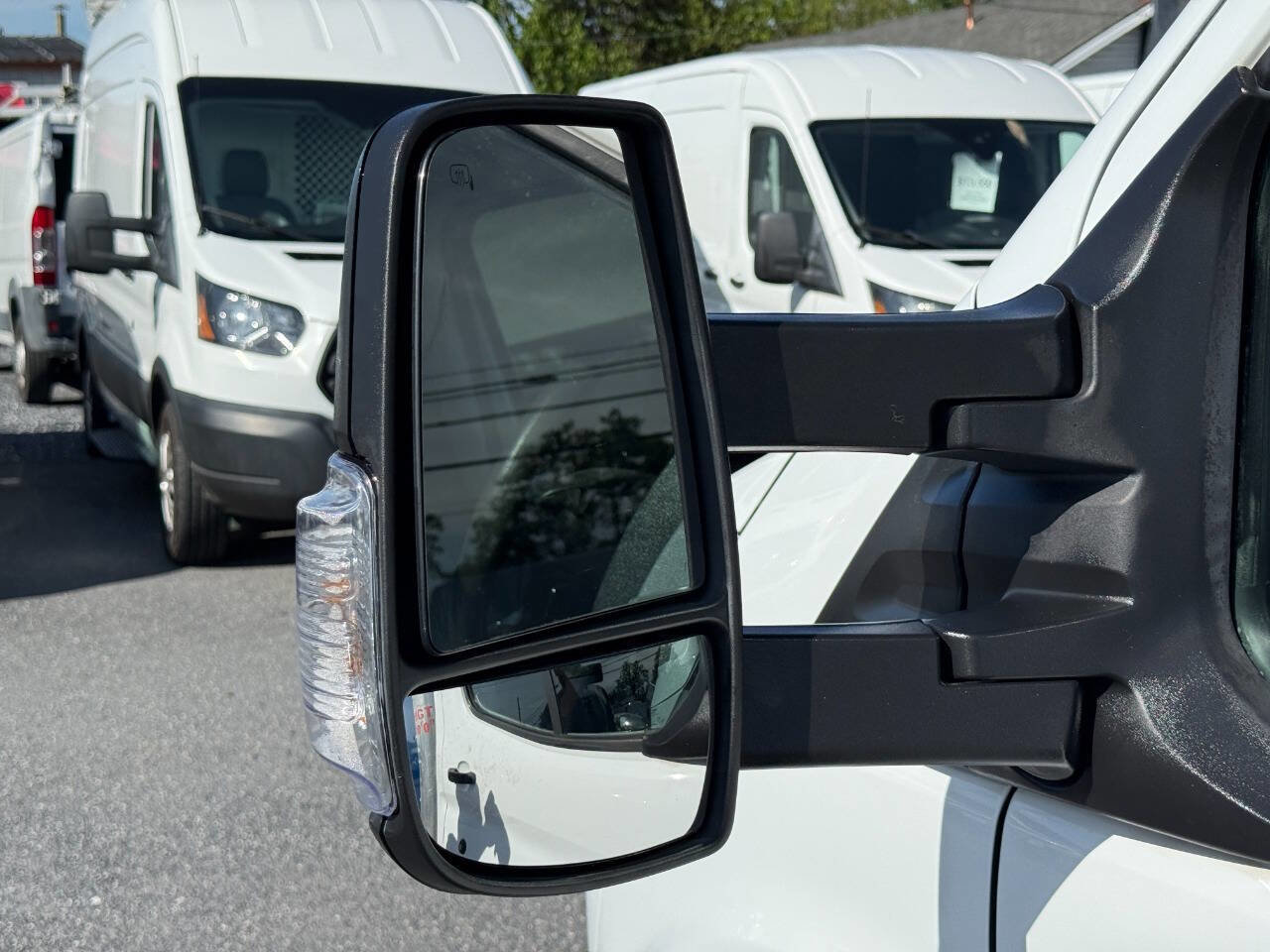 Used 2016 Ford Transit 350 178 DRW RWD image 32