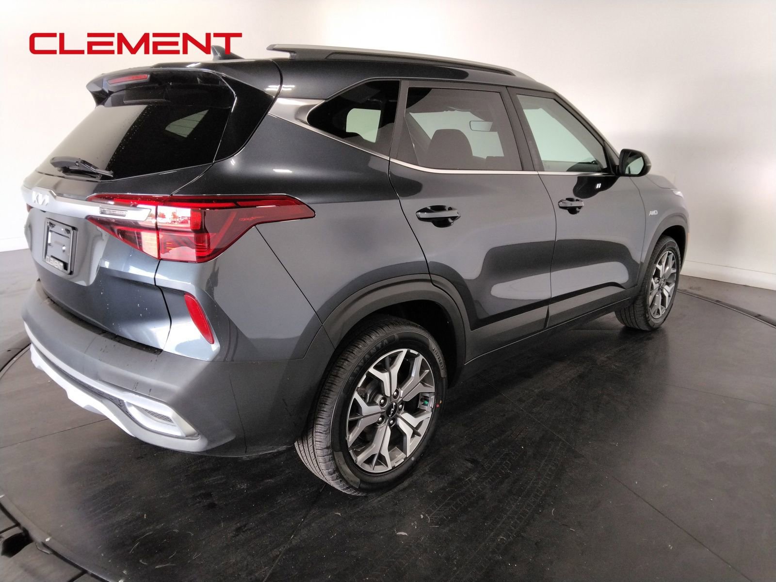 Used 2023 Kia Seltos EX image 5