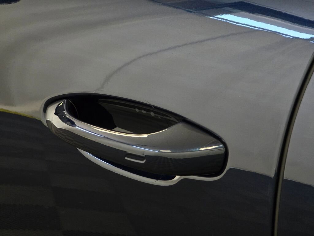 New 2025 Porsche Cayenne image 23