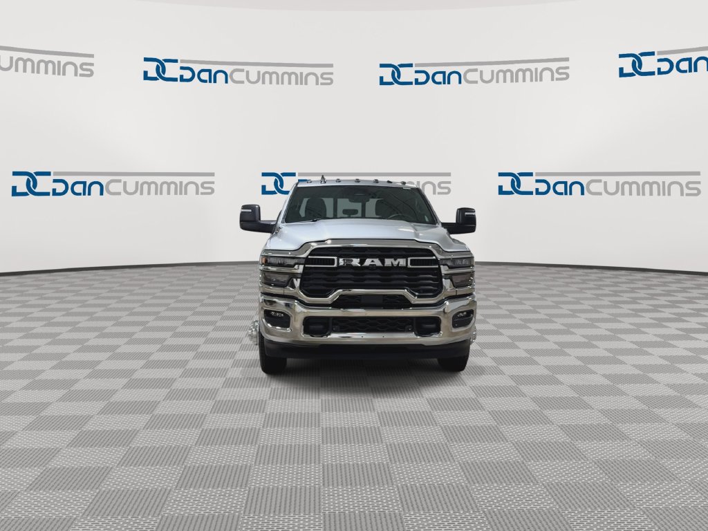 New 2027 RAM 3500 Tradesman AWD/4WD image 3