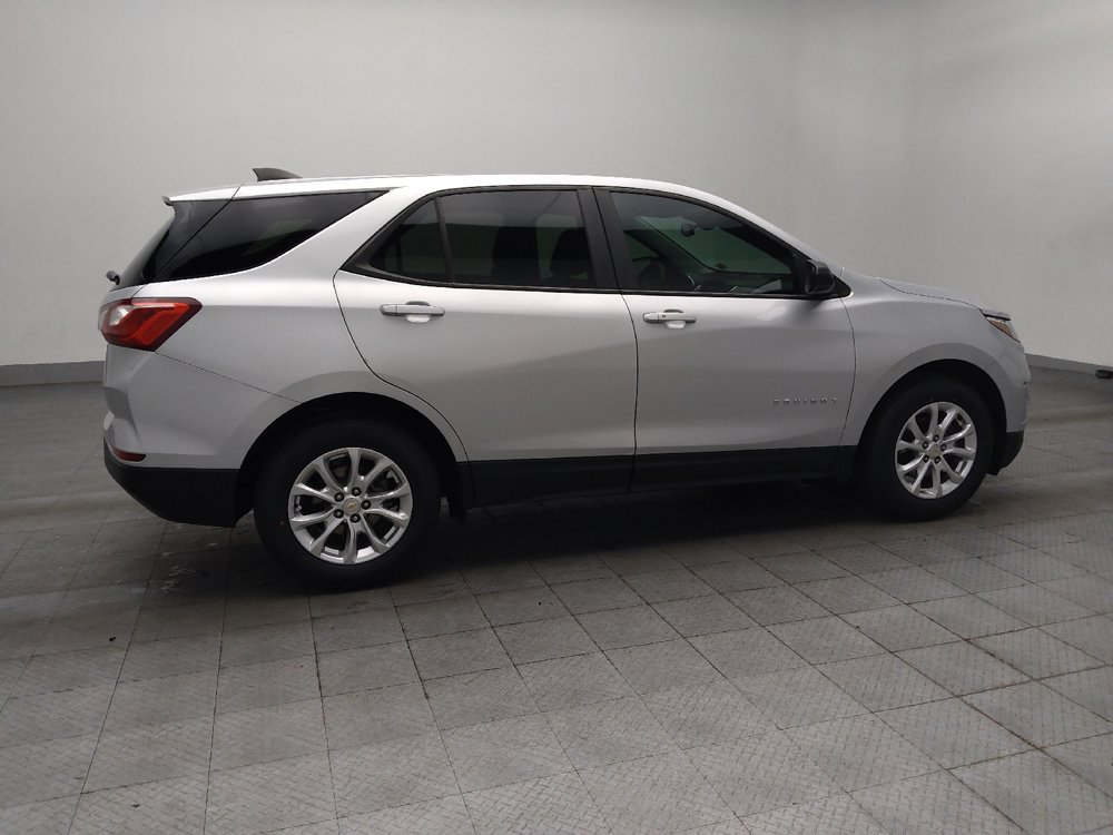 Used 2020 Chevrolet Equinox LS w/ LS Convenience Package FWD image 10
