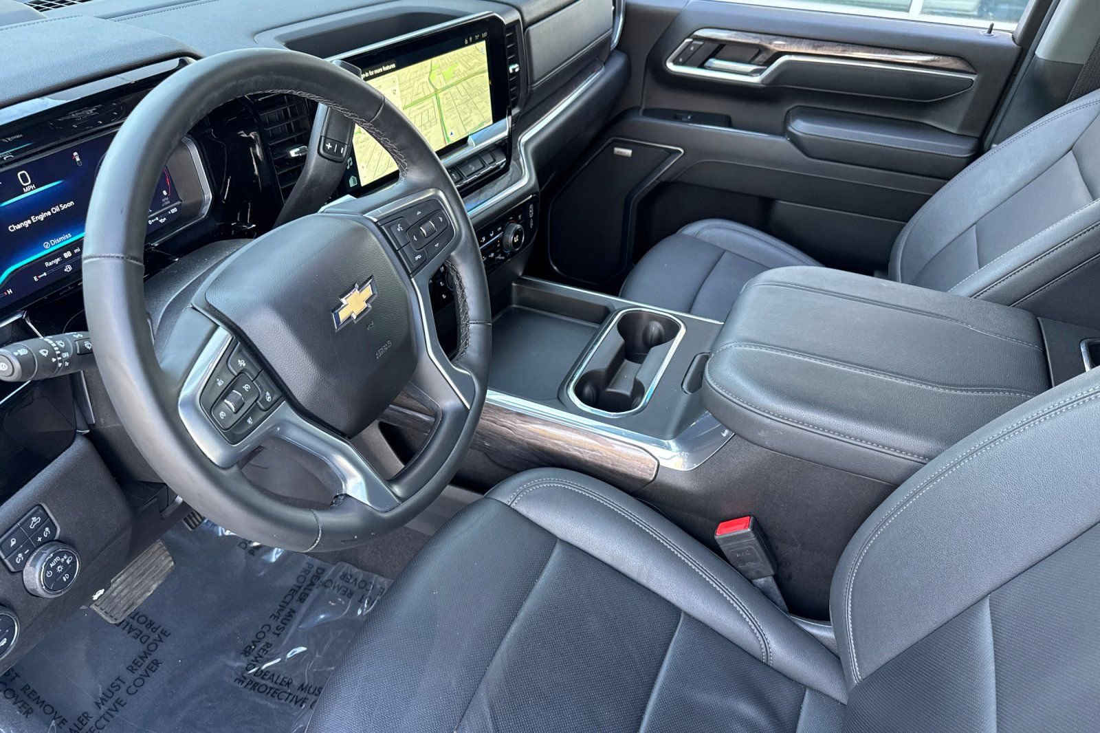 Used 2025 Chevrolet Silverado 2500 LTZ w/ LTZ Premium Package image 11