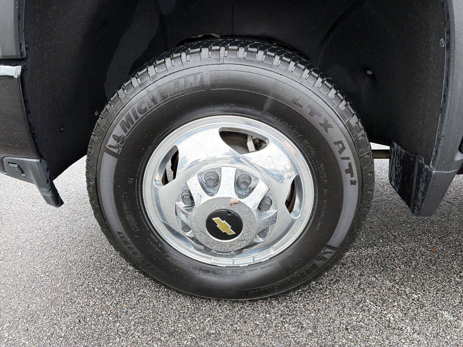 Certified 2021 Chevrolet Silverado 3500 High Country AWD/4WD image 9
