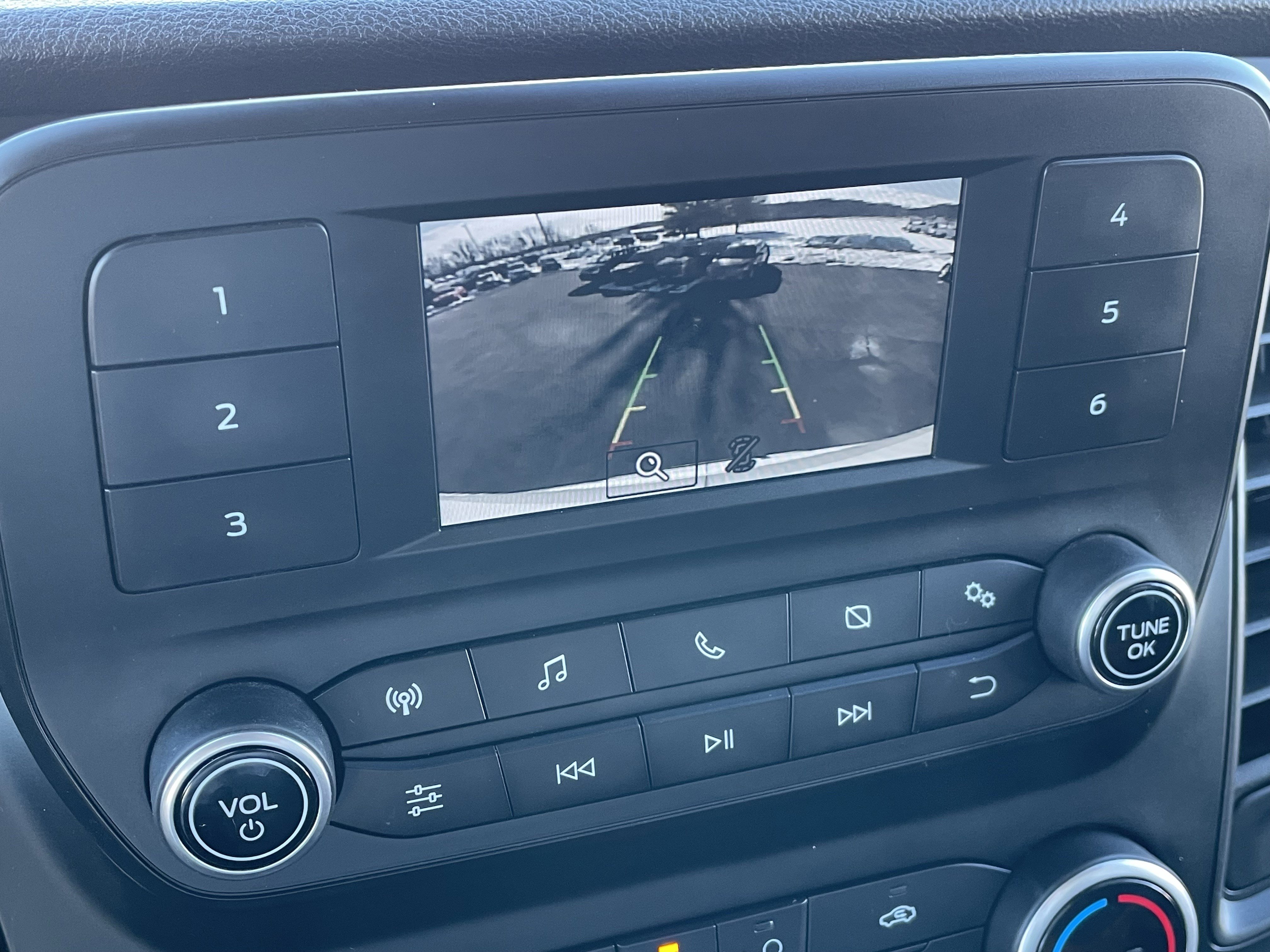 Used 2020 Ford Transit 250 Medium Roof w/ Load Area Protection Package image 33