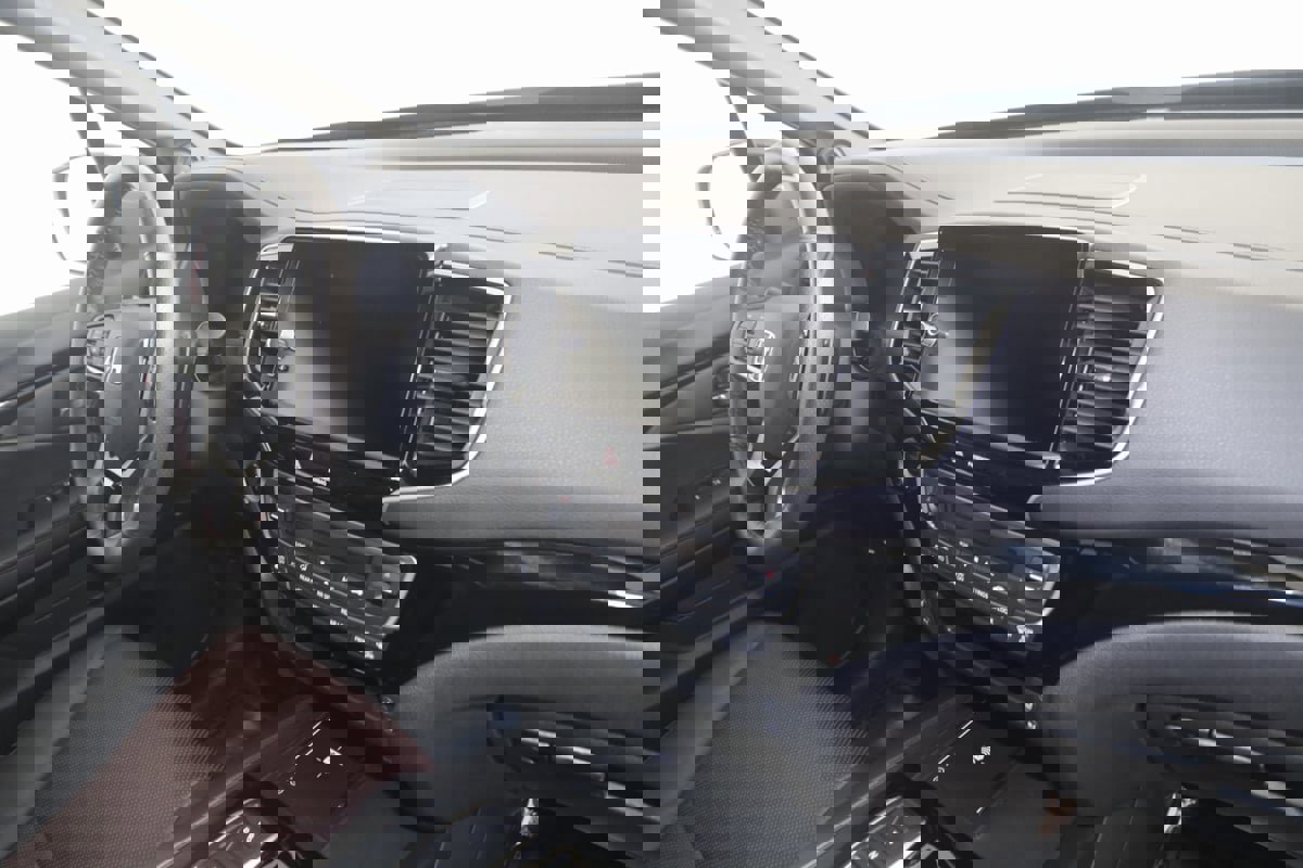 Used 2025 Honda Ridgeline Black Edition image 36