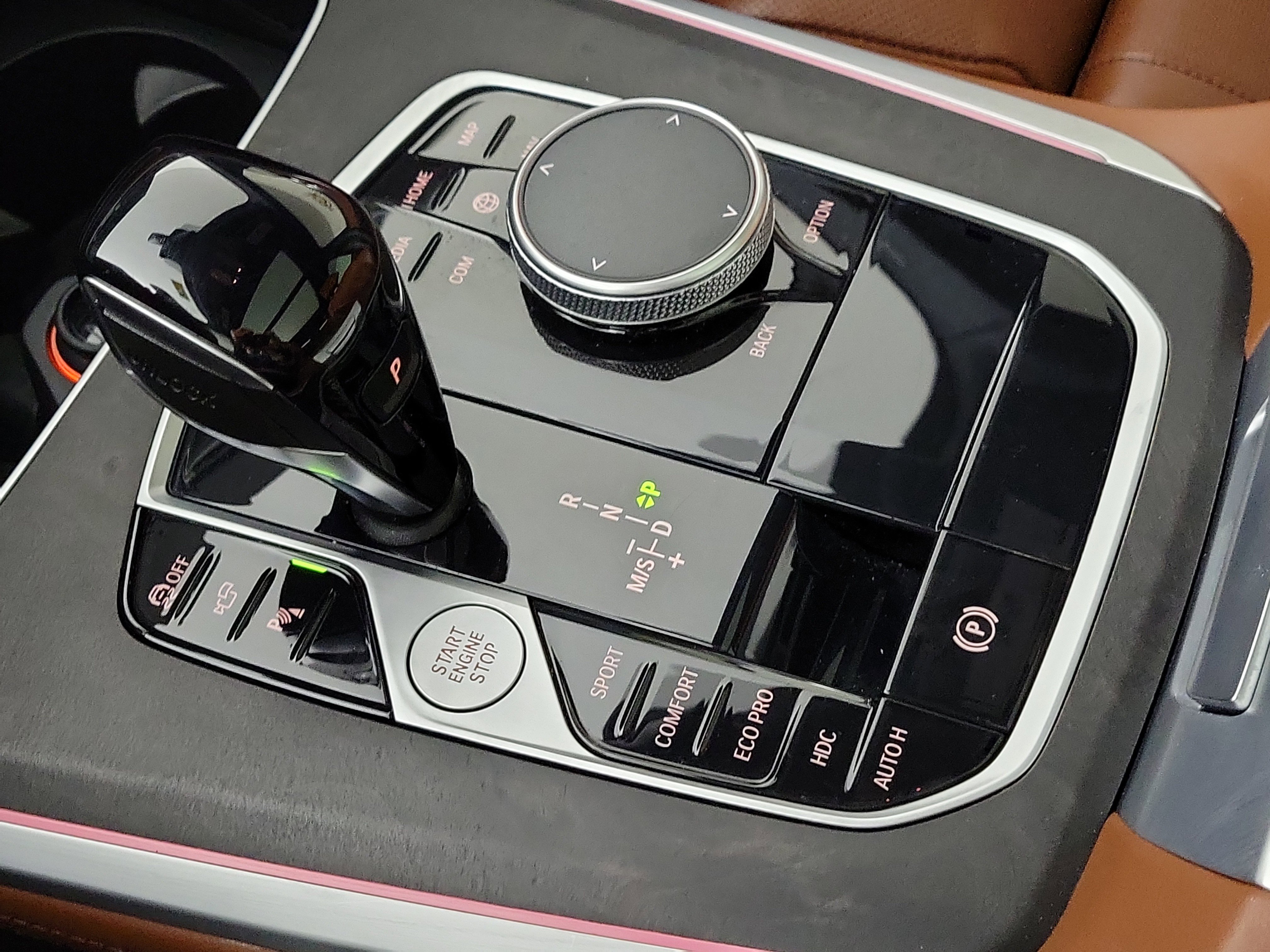 Certified 2022 BMW X5 xDrive40i w/ M Sport Package image 22