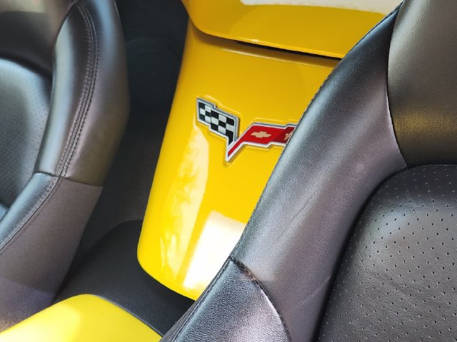 Used 2006 Chevrolet Corvette Convertible w/ Preferred Equipment Group RWD image 31
