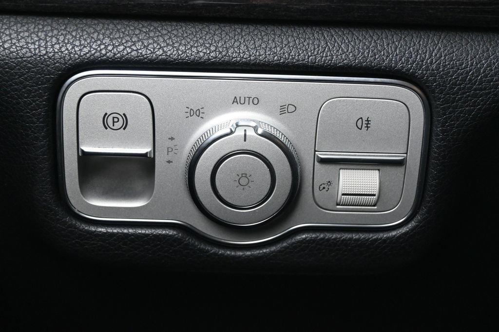 Used 2020 Mercedes-Benz GLE 350 image 39