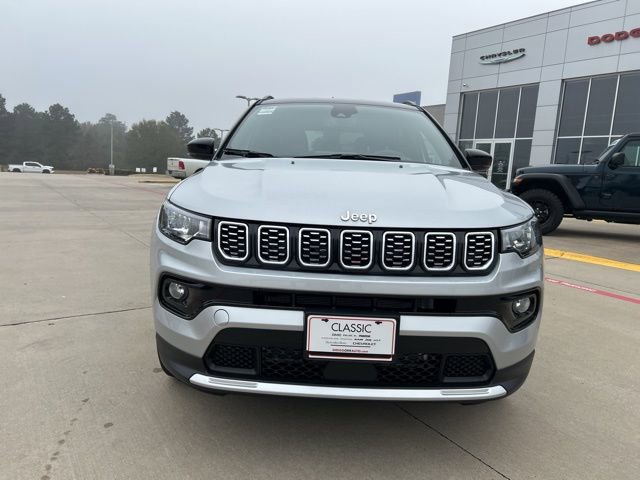 Used 2026 Jeep Compass Limited AWD/4WD image 2