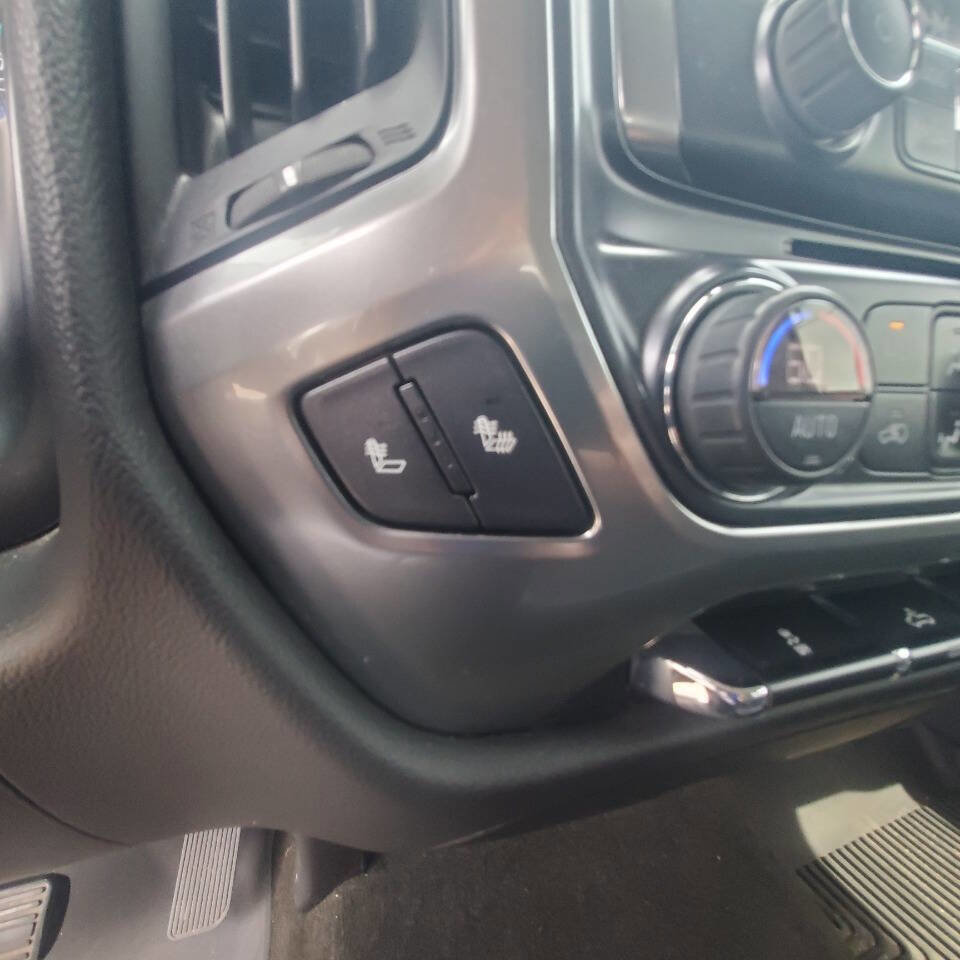 Used 2017 Chevrolet Silverado 1500 LT w/ All Star Edition image 21