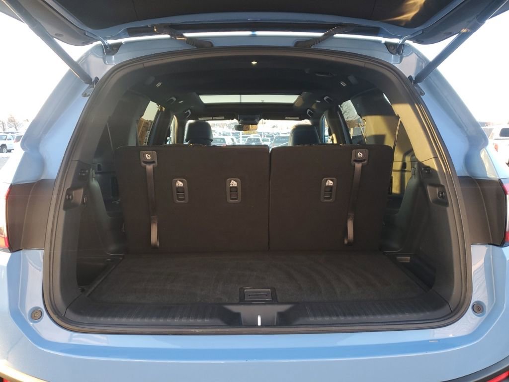 Certified 2025 Honda Pilot TrailSport image 39