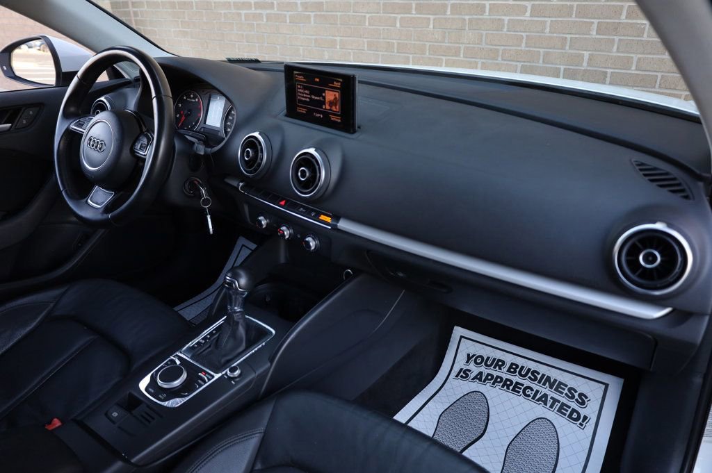 Used 2015 Audi A3 1.8T Premium image 31