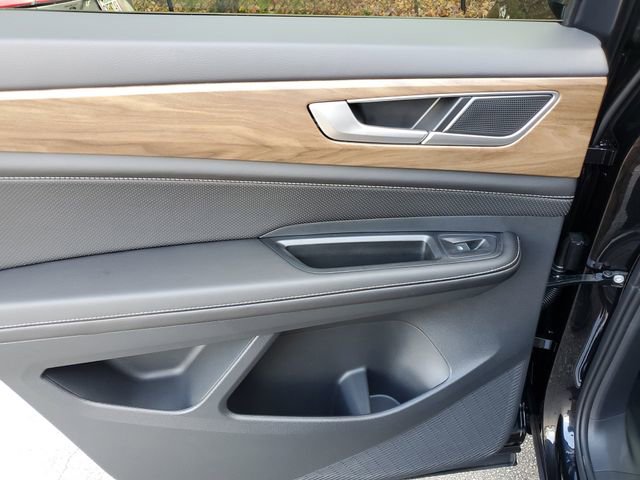 New 2026 Volkswagen Atlas SE image 13