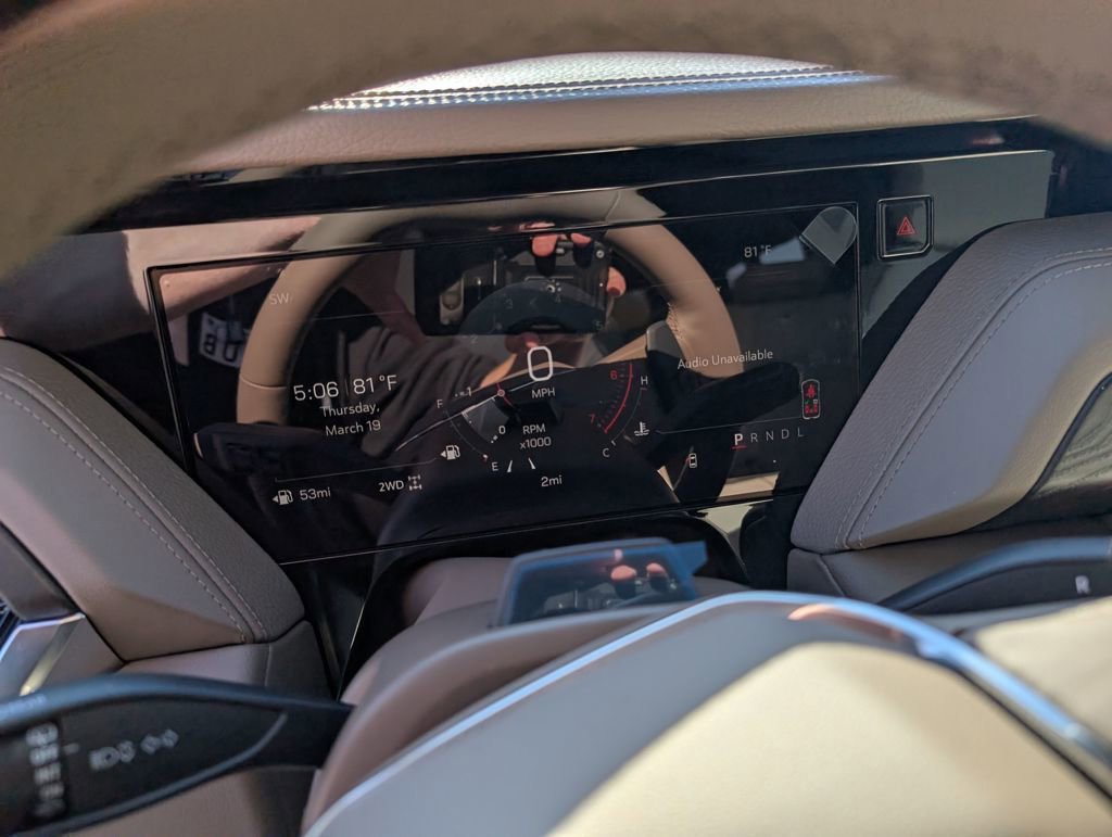 New 2026 GMC Yukon XL Denali w/ Denali Reserve Package image 19