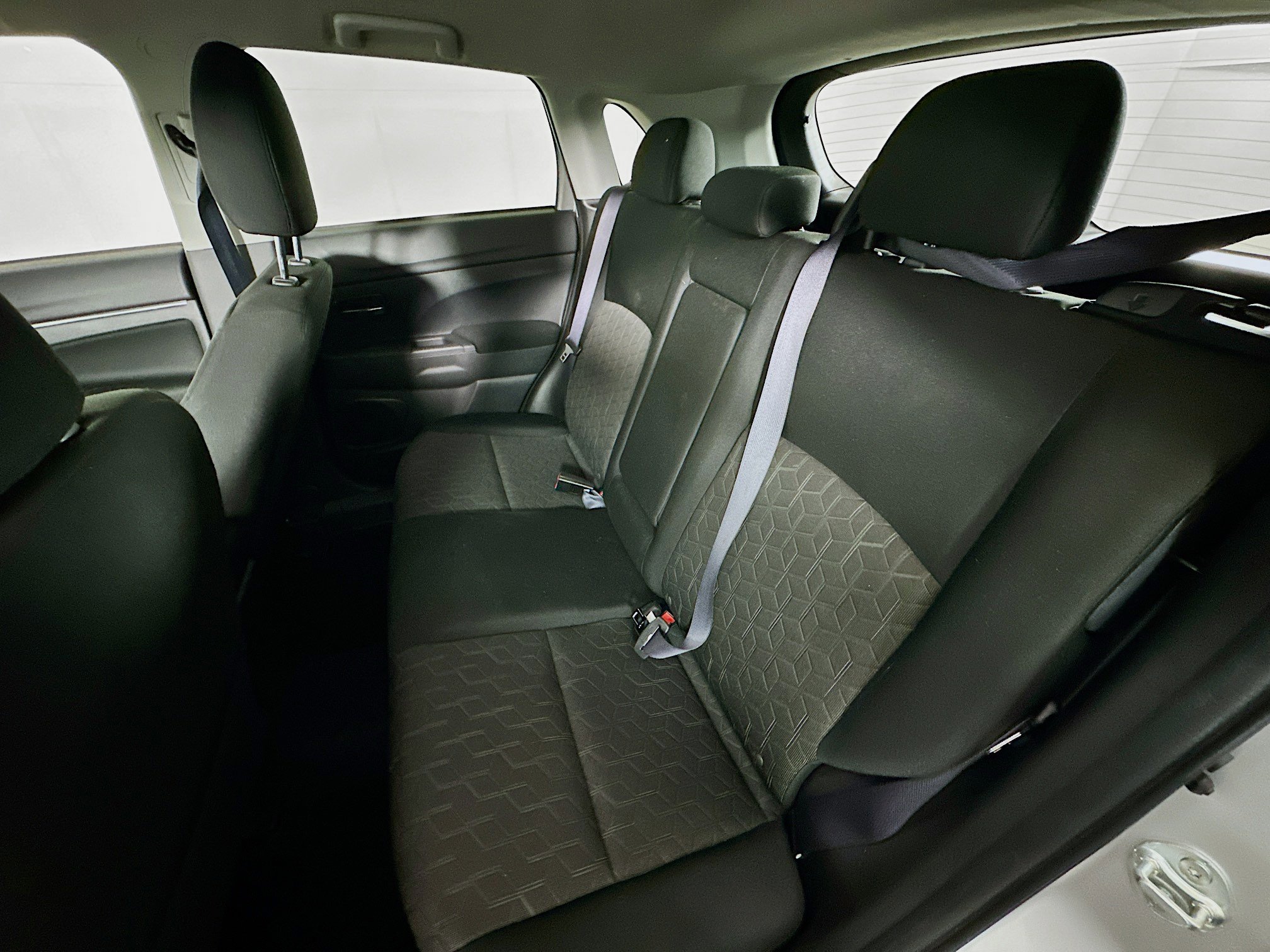 Used 2025 Mitsubishi Outlander Sport ES image 25