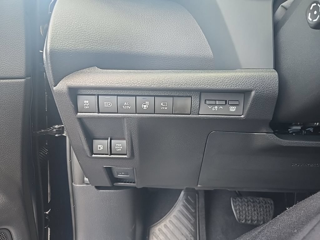 New 2026 Toyota Sienna Platinum AWD/4WD image 19