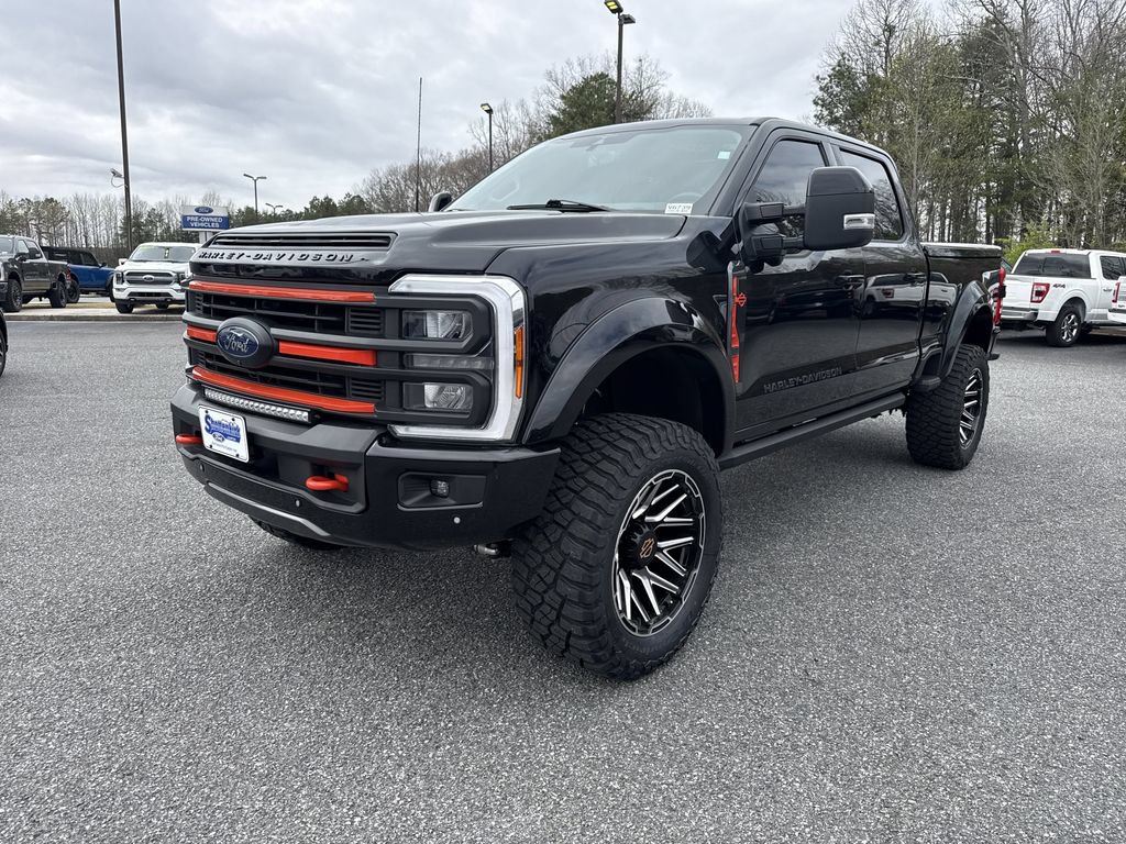 Used 2023 Ford F250 Lariat w/ Lariat Ultimate Package AWD/4WD video 3