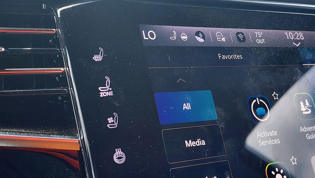 Used 2024 Jeep Grand Wagoneer L Series III w/ Rear Seat Video Group 1 AWD/4WD image 63