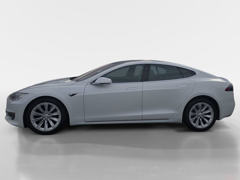 Used 2017 Tesla Model S 75D image 2