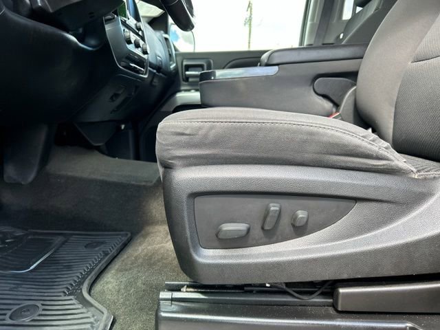 Used 2017 Chevrolet Silverado 1500 LT w/ All Star Edition image 27