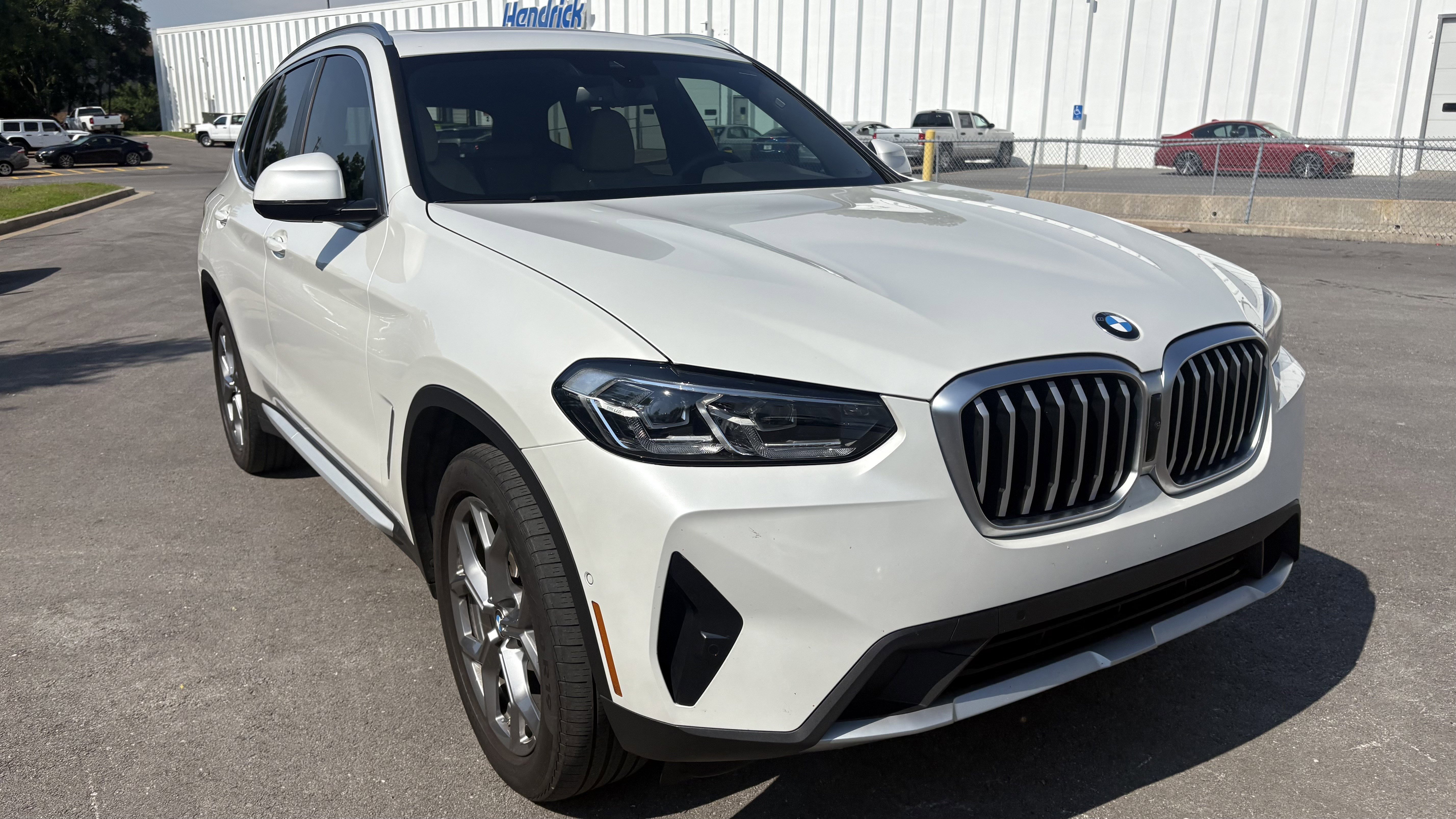Used 2024 BMW X3 xDrive30i w/ Convenience Package AWD/4WD image 2