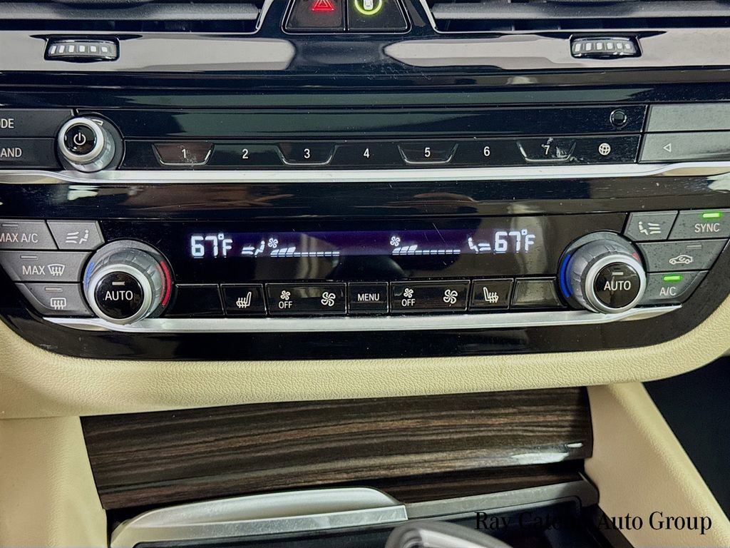 Certified 2023 BMW 530i xDrive w/ Premium Package image 16